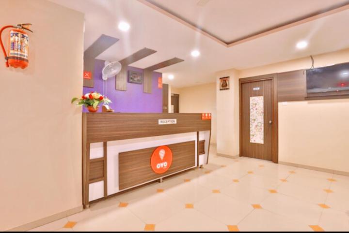 Hotel Nilkanth Inn Halol Bagian luar foto
